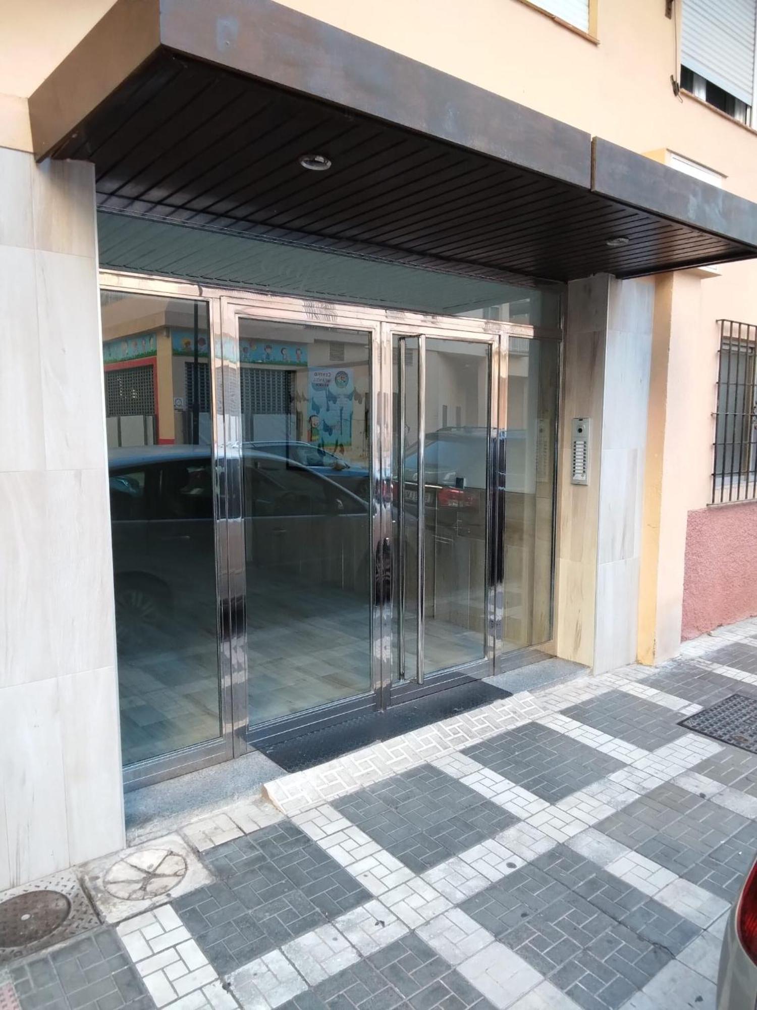 Alojamiento Tahri Torremolinos Exteriör bild